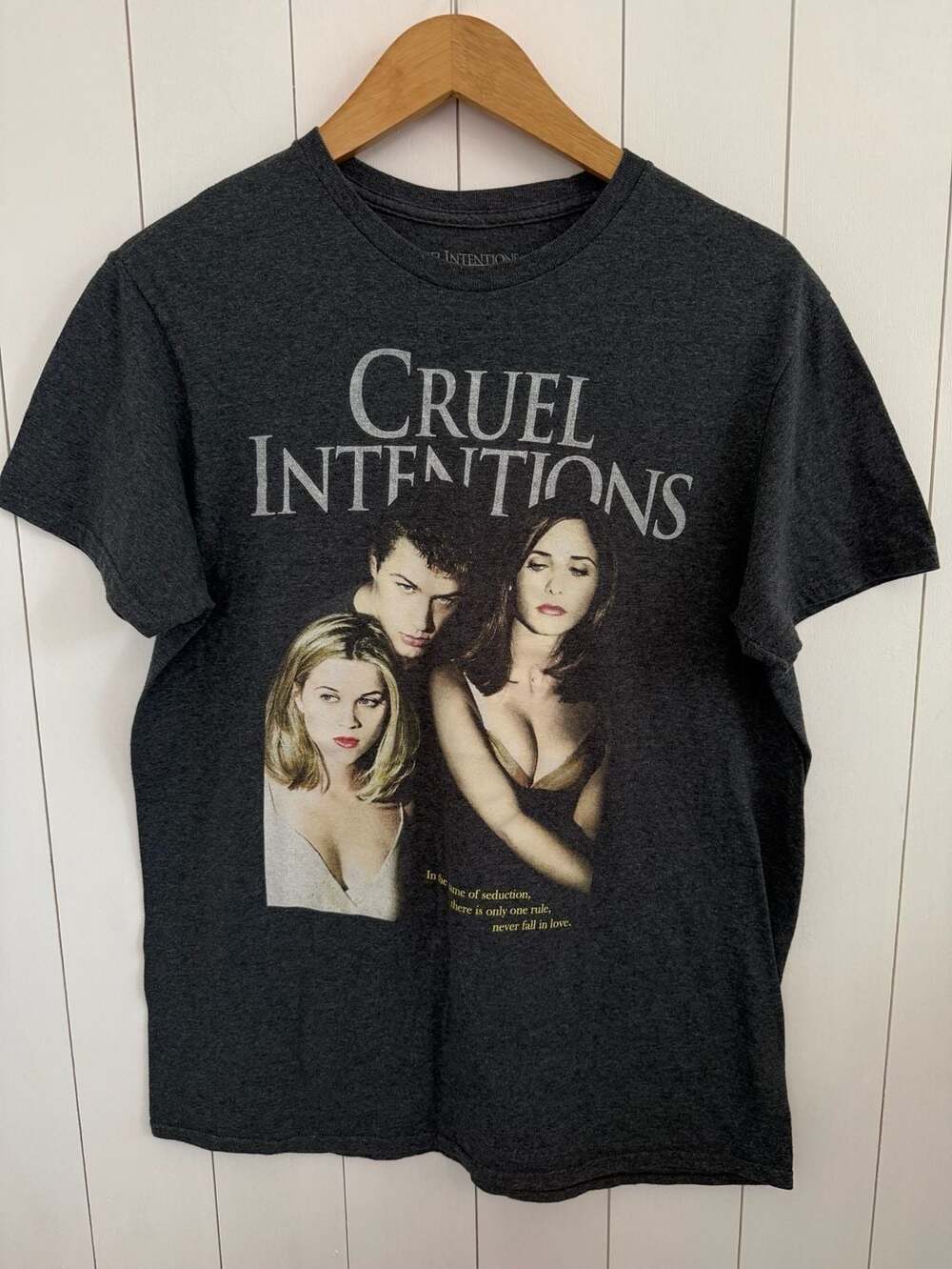 Columbia Pictures Cruel Intentions Movie T-Shirt Size M Grey